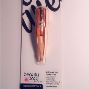 🆕ELEGANT LED TWEEZERS🆕